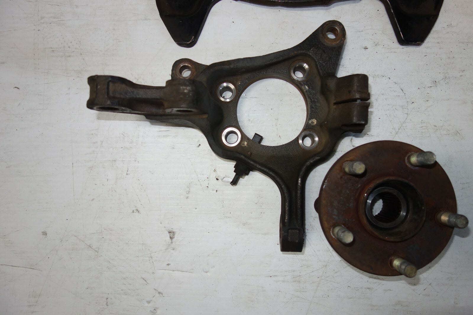 JDM SUBARU LEGACY OUTBACK OEM FRONT HUB SPINDLE BEARING RIGHT SIDE 2005-2014