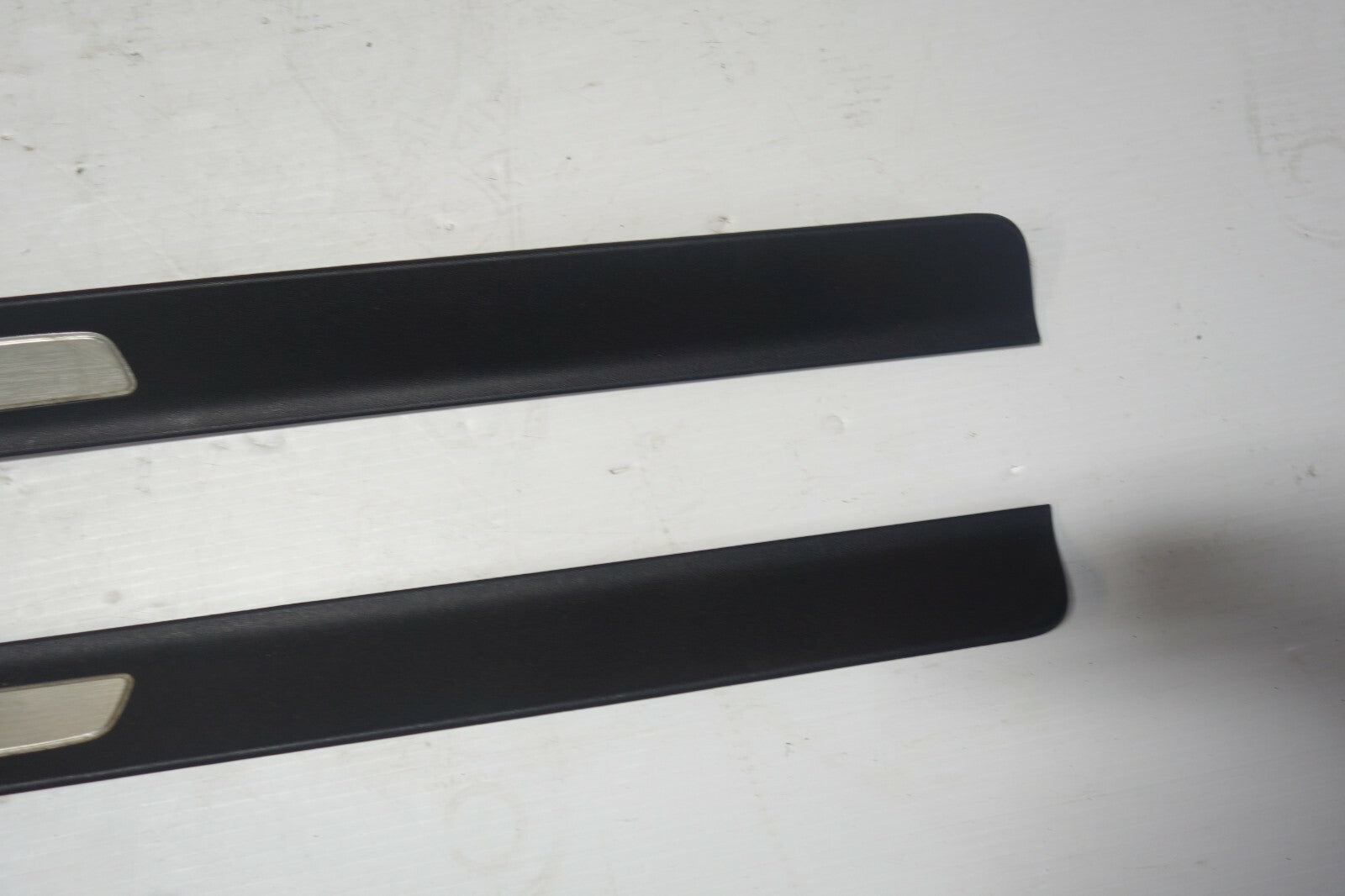 JDM 2004-2008 GENUINE MAZDA RX8 OEM DOOR SILLS TRIM SCUFF PLATES SIDE STEPS