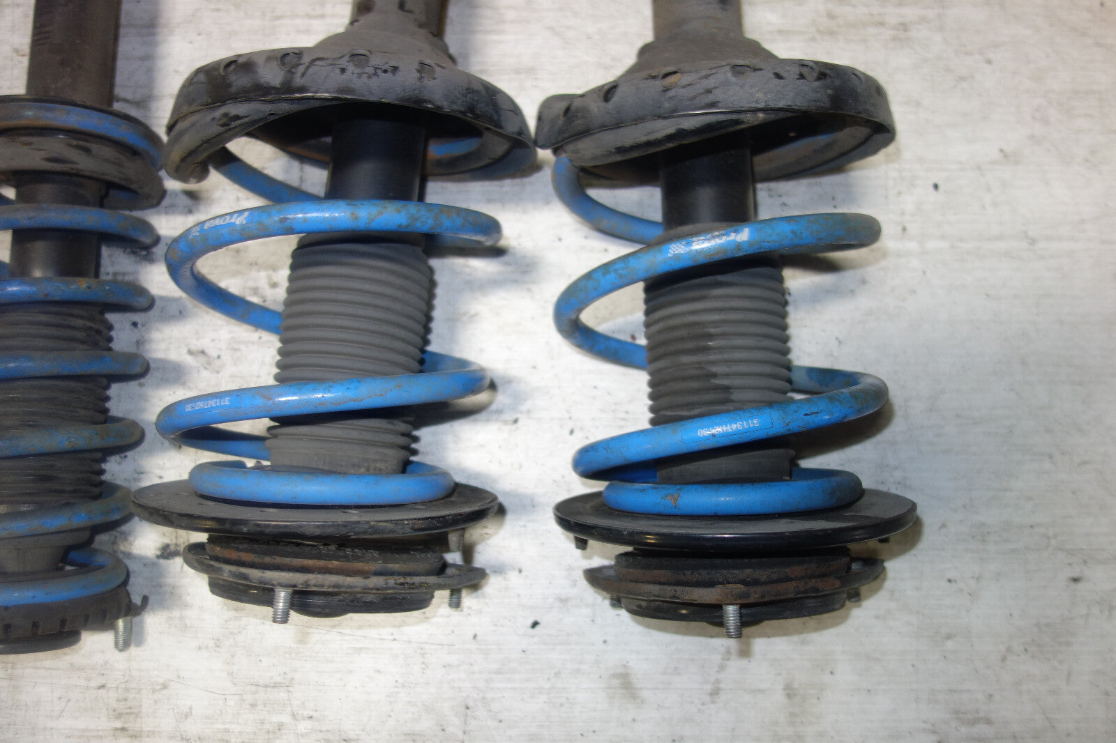 JDM Subaru Legacy Spec-B KYB Shocks Struts Prova Coil Springs 2005-2009
