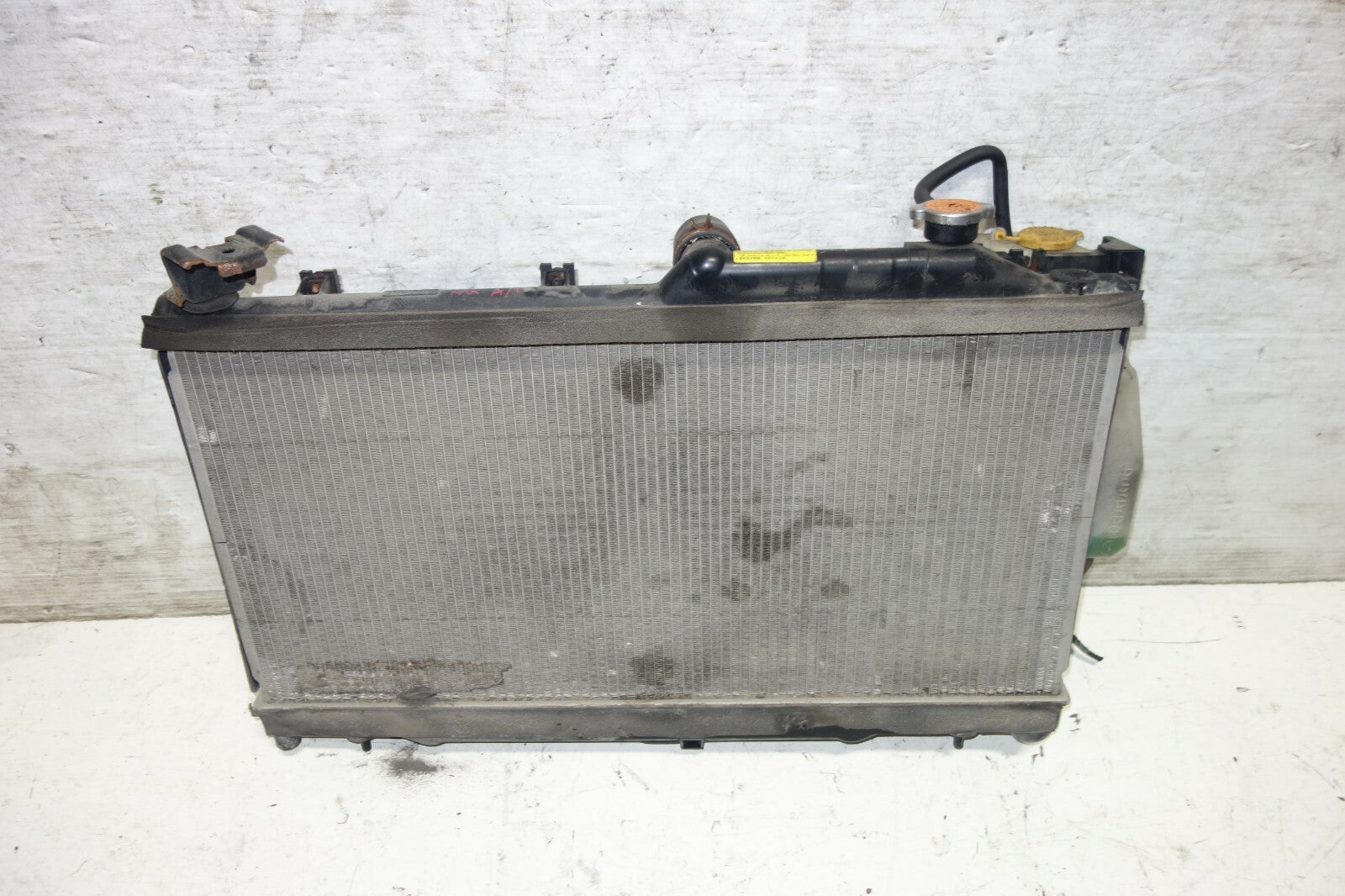 Subaru Forester Genuine Radiator Rad With Fans A/T Non-turbo 2009-2013