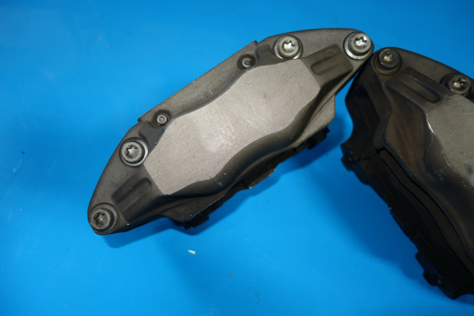Acura RL OEM Big Front 4 Pot / Piston Advics Brake Calipers OEM 2005-2012 JDM