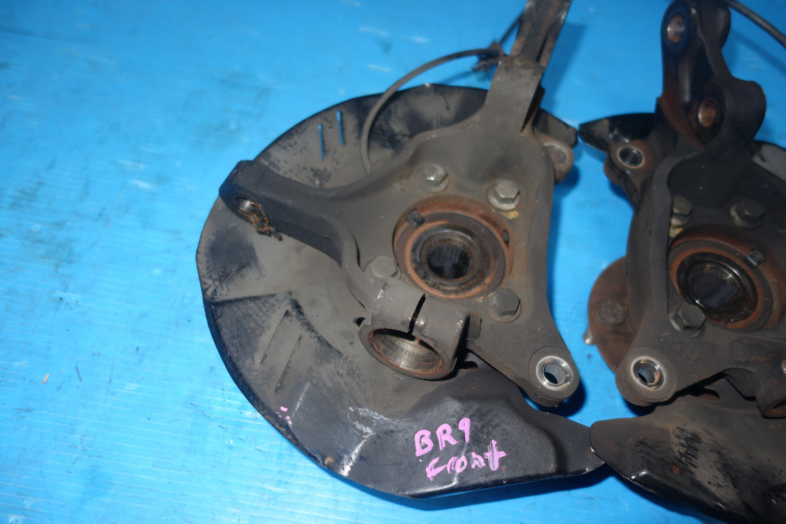 JDM Subaru Legacy Outback OEM Front Wheel Hubs Bearing Knuckle Spindle 2005-2014