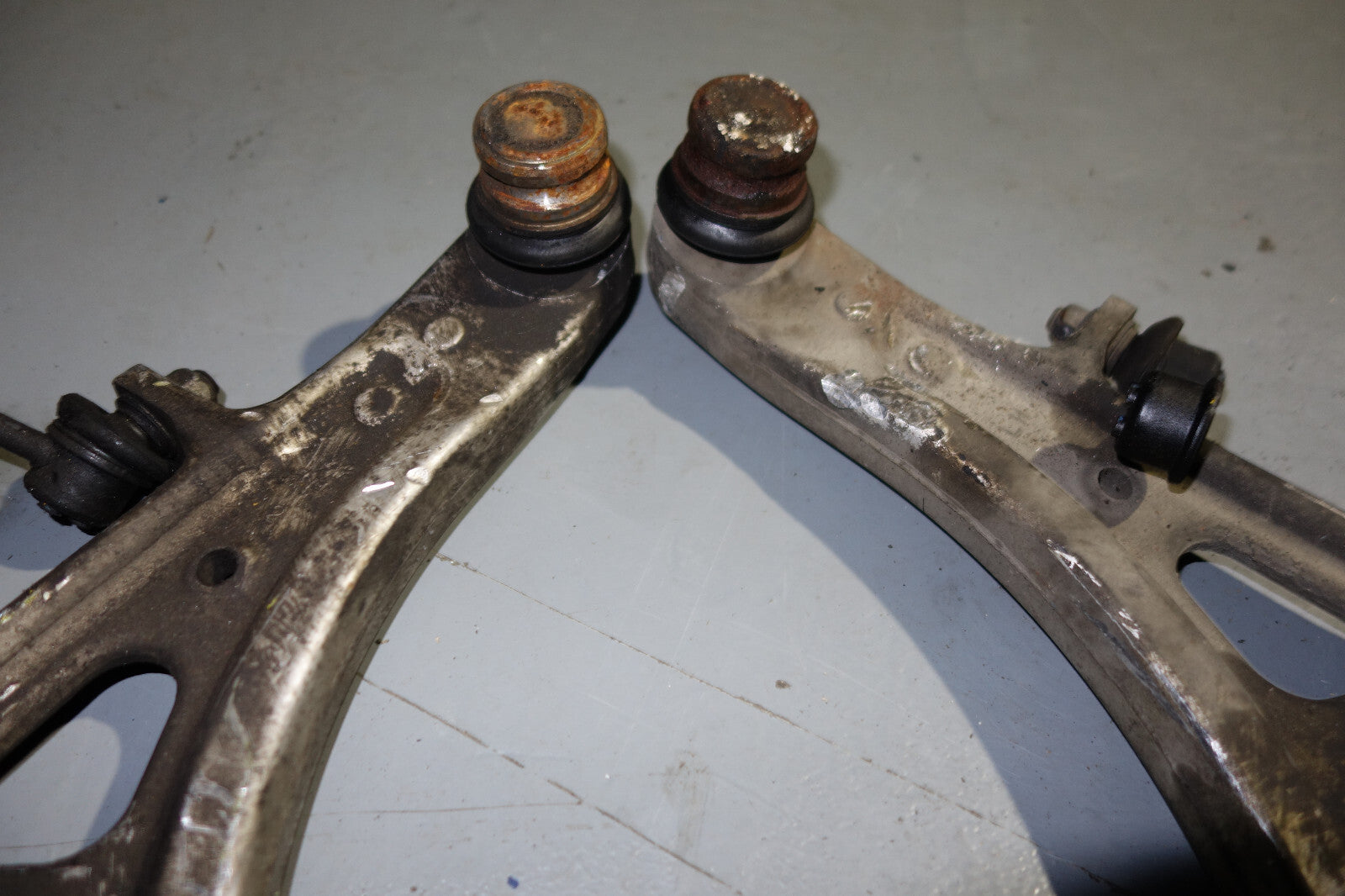 JDM Subaru Legacy Spec B Aluminum Front Lower Control Arms Pair 2005-2009