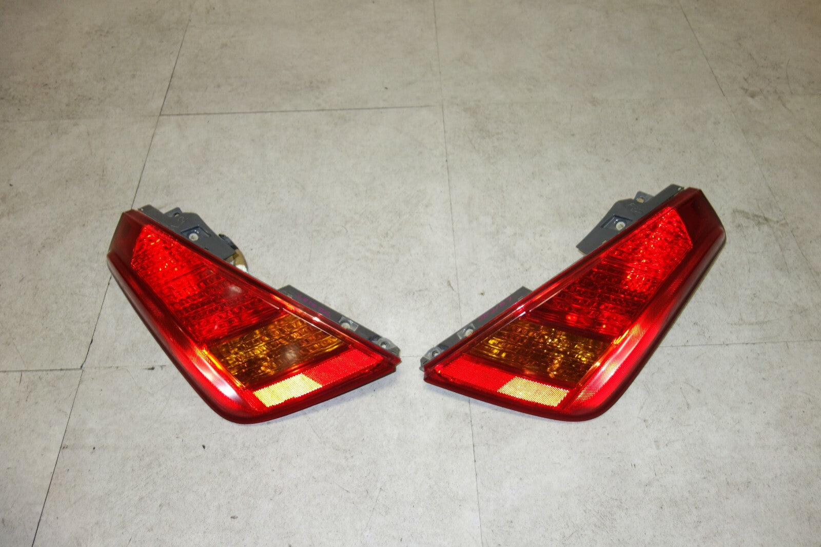 JDM Nissan Murano Taillights Taillamps 2003 2004 2005 PZ50 OEM Japan Rear Lights