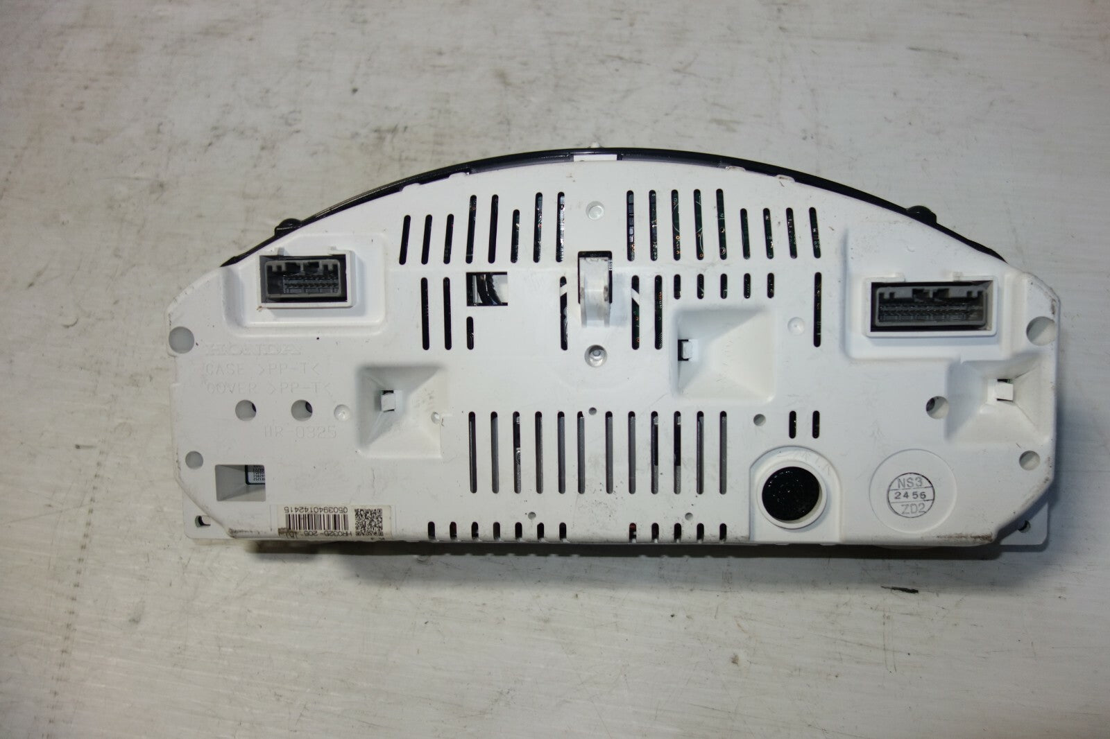 JDM ACURA RL KB1 OEM AUTOMATIC GAUGE CLUSTER HONDA LEGEND CLUSTER 2005-2008
