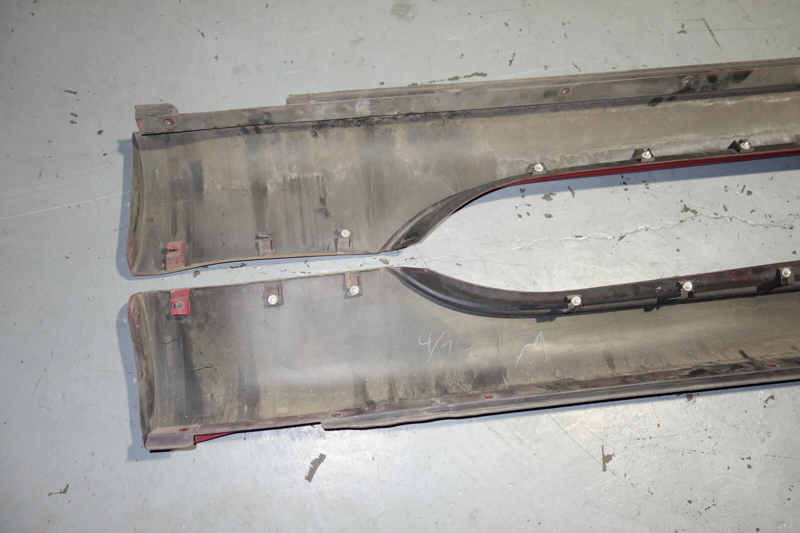 JDM Nissan 350z Z33 OEM Side Skirts Rocker Panels Fairlady 2003-2009