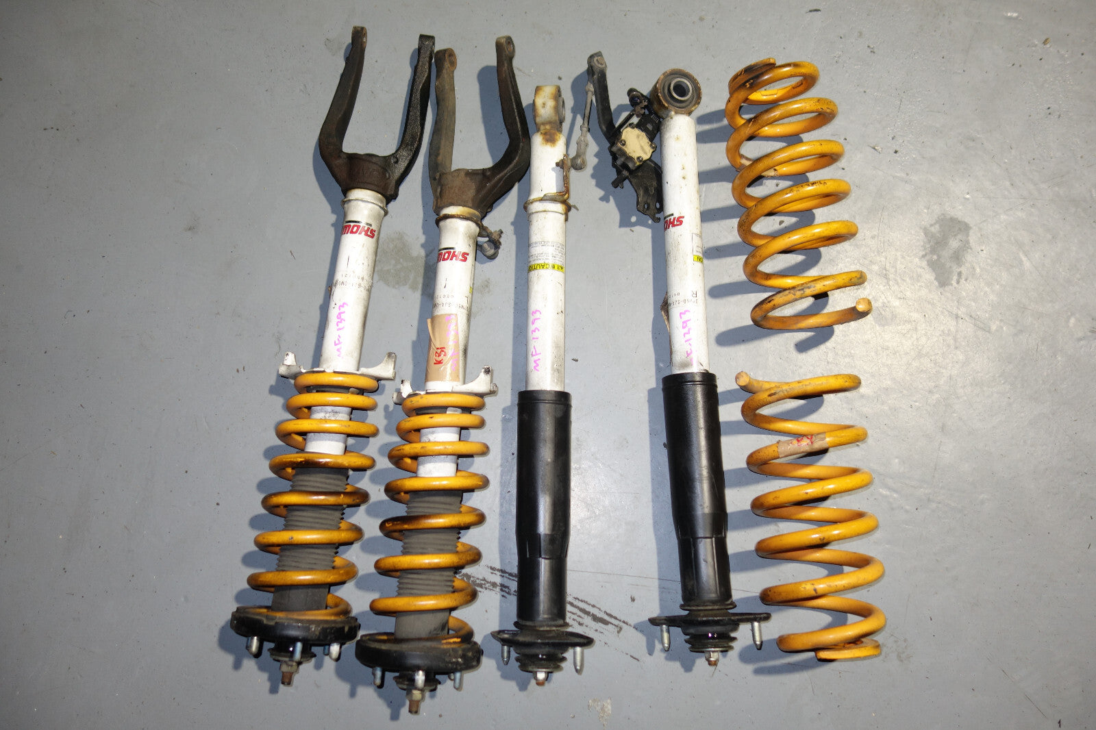 JDM Acura RL KB1 Showa Doov Shocks Struts Springs Suspension Front & Rear 05-08