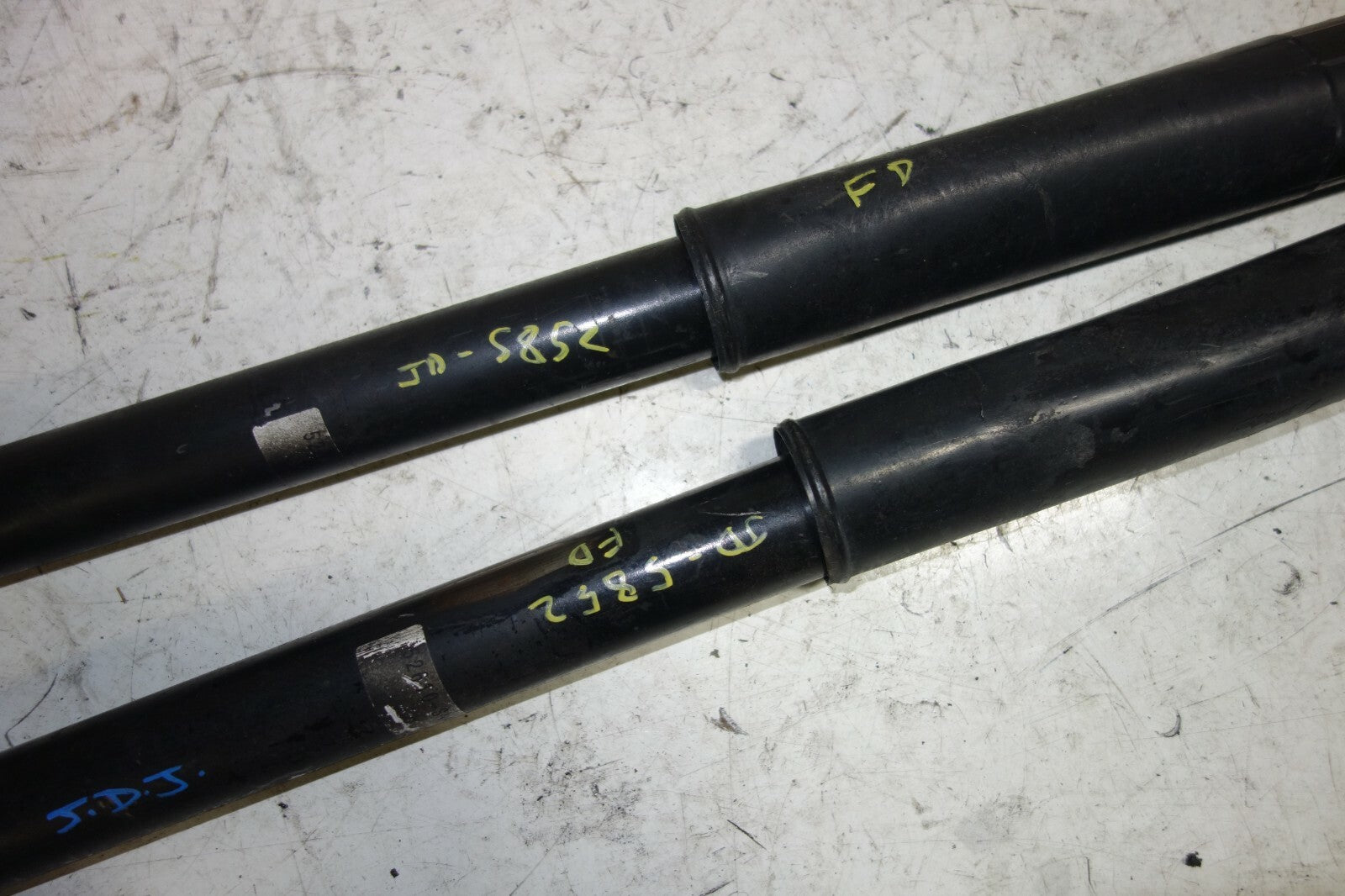 JDM Honda Civic FD1 Rear Strut / Shocks 2006 2007 2008 2009 2010 2011 Pair