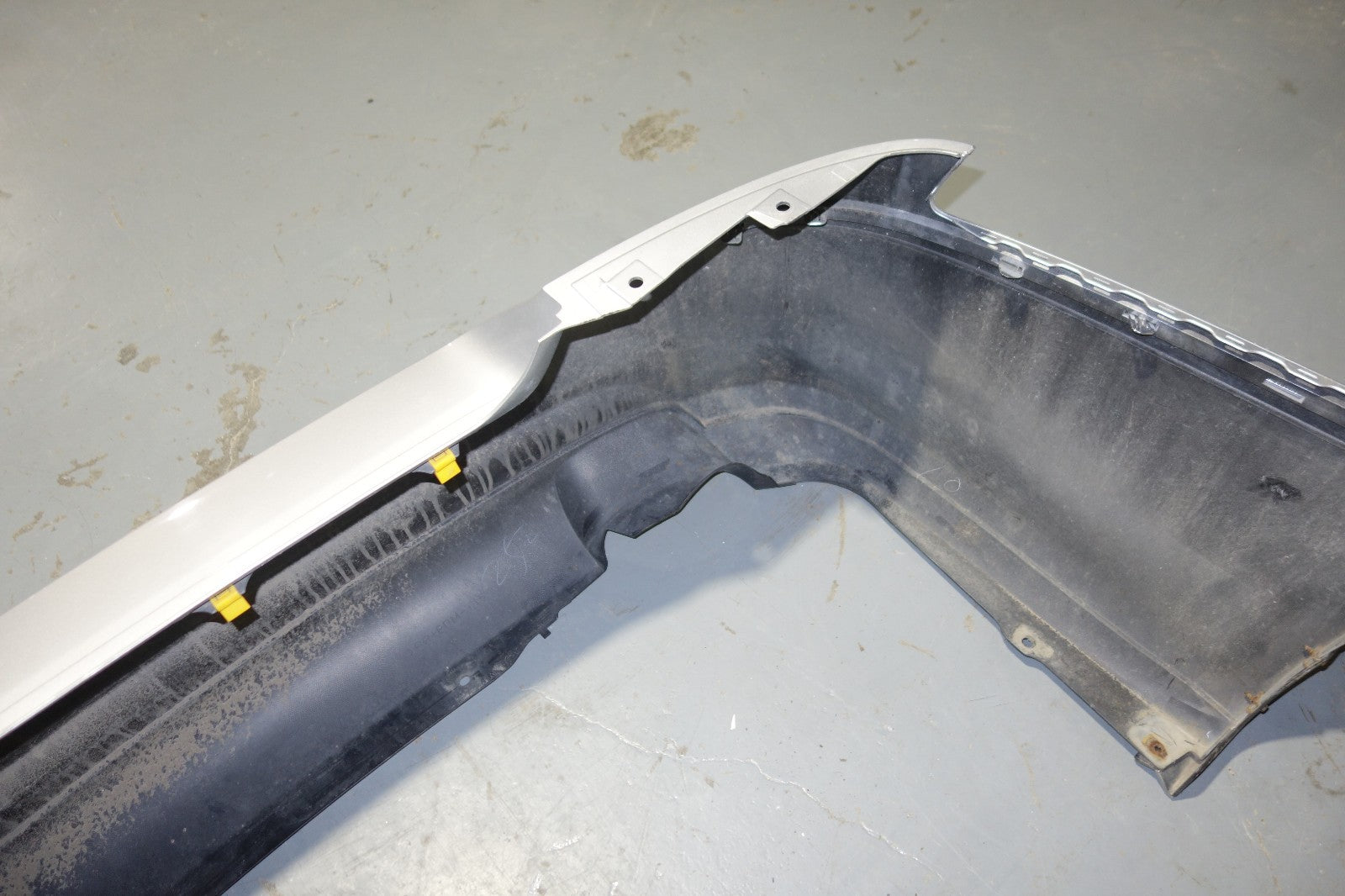 Acura RL OEM Rear Bumper Cover Base Elite Sedan 4-Door 2005-2008 JDM