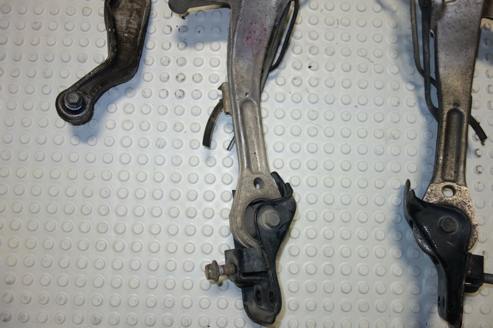 JDM Subaru Legacy Spec-B Aluminum Rear Trailing Arms 2005 2006 2007 2008 2009