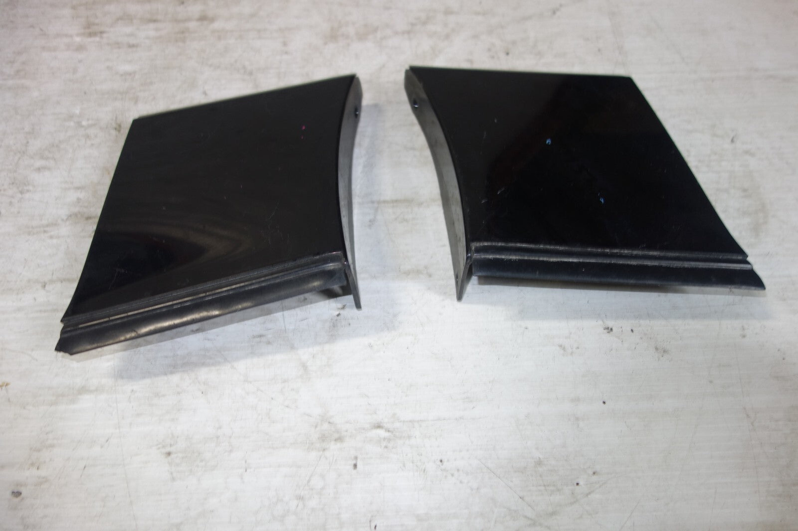JDM TOYOTA LEXUS GS300 OEM FRONT FENDER MOULDING TRIM COVER ARISTO JZS161 98-05