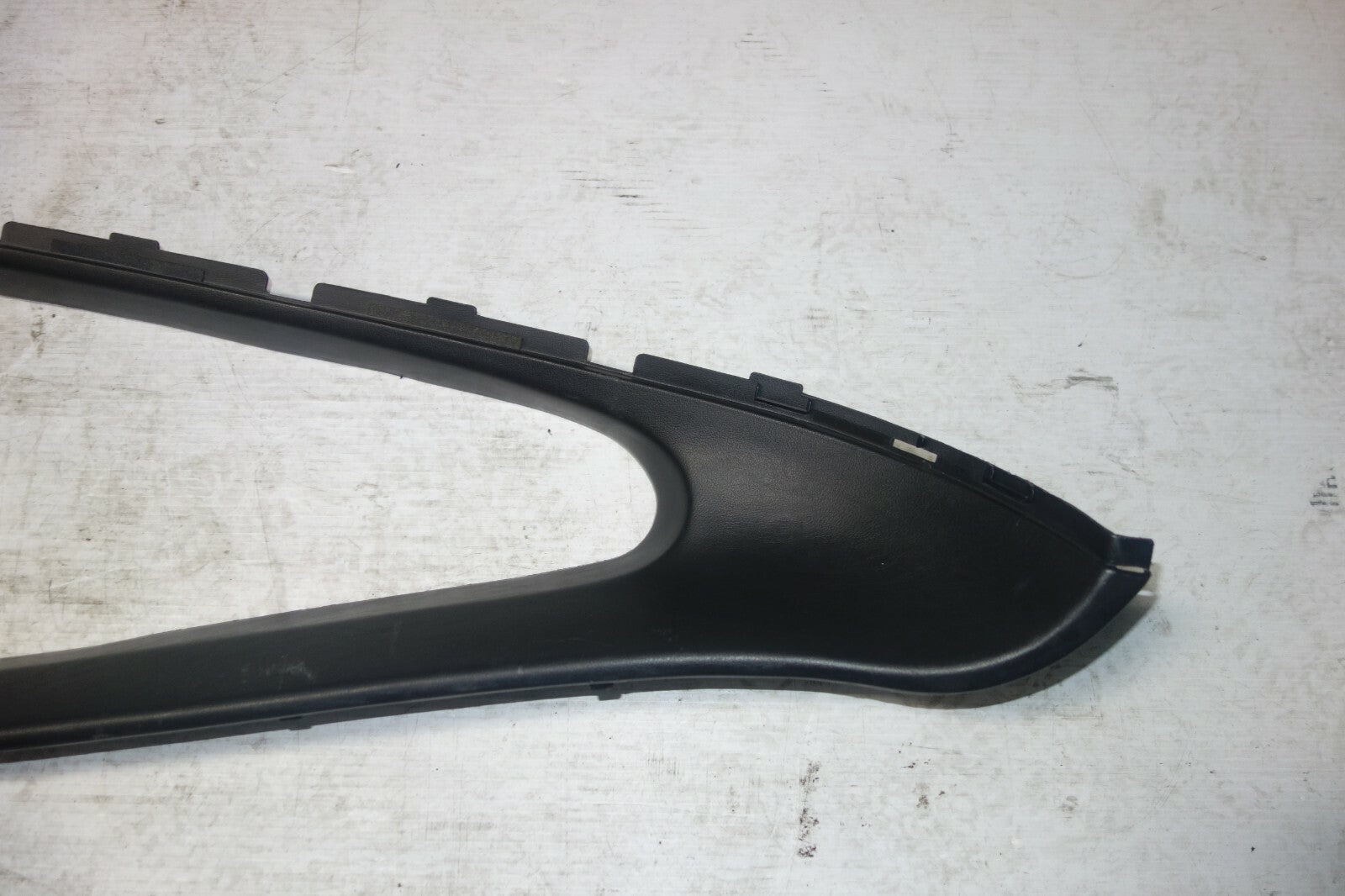 JDM Honda CRX Si Rear Quarter Panel Trim Plastic For Glass OEM LH 1988-1991