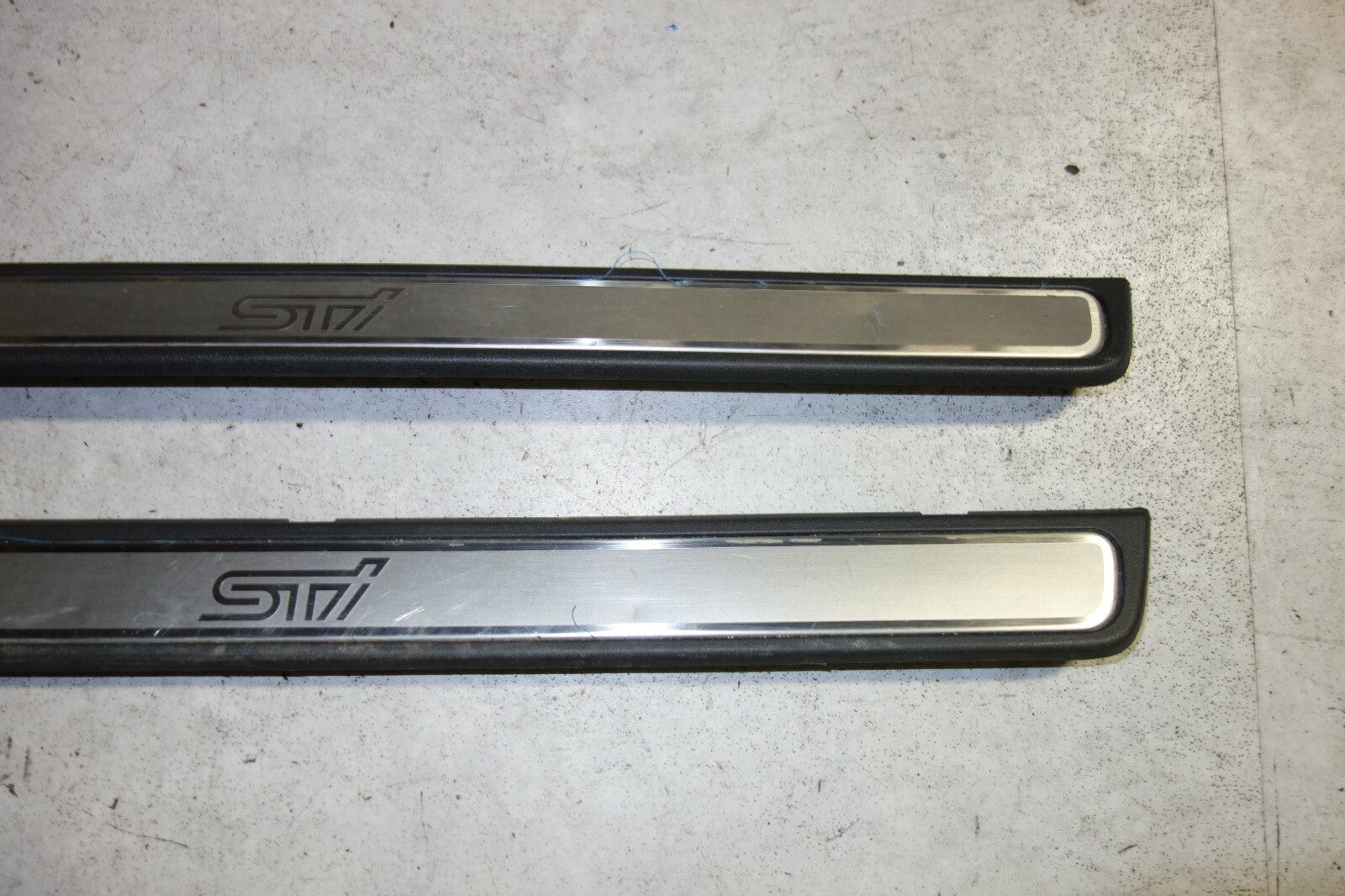 JDM 2008-2012 SUBARU IMPREZA WRX STI GRB OEM DOOR SILLS SCUFF PLATES STEPS SILL
