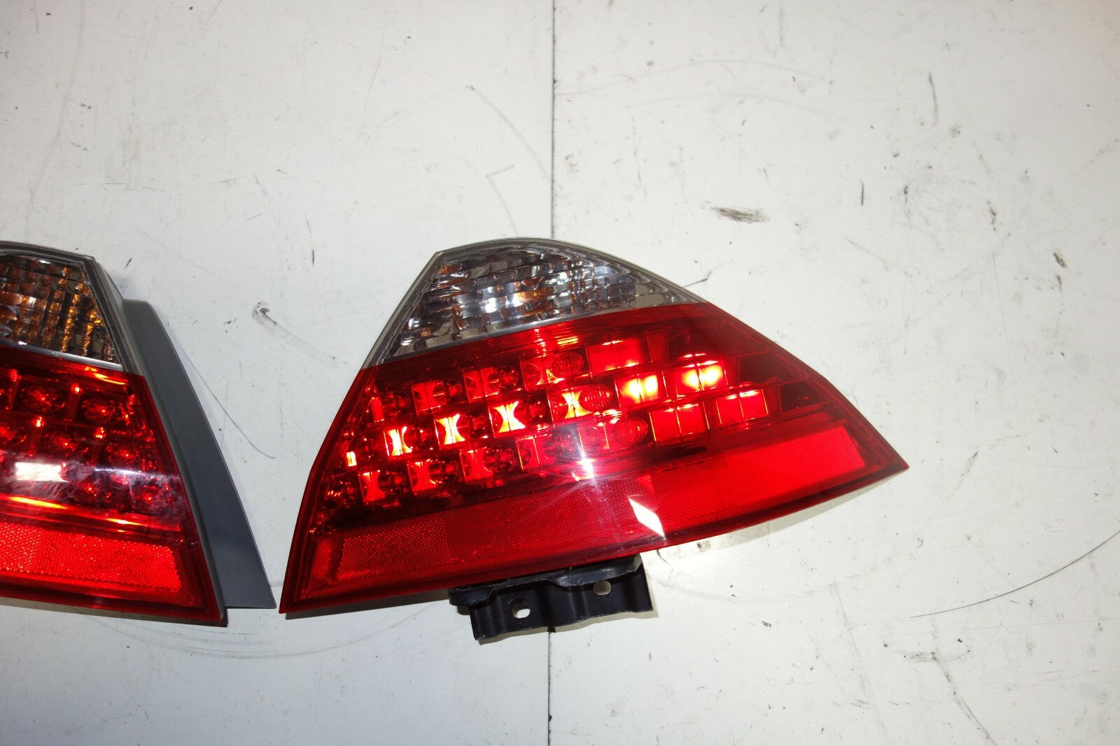 JDM Honda Accord UC1 Tail Lights Lamps Pair 4-door Japan 2006-2007