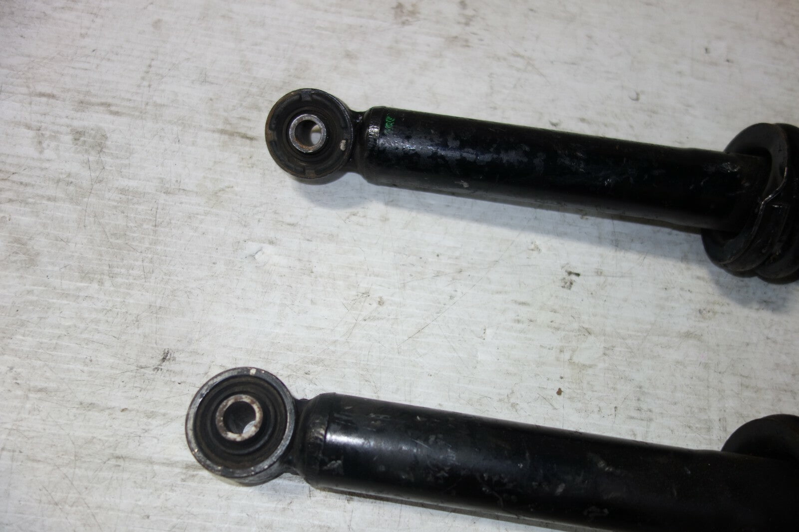 JDM Lexus GS300 / Aristo Front Shocks Struts Springs JZS147 OEM 1991-1997