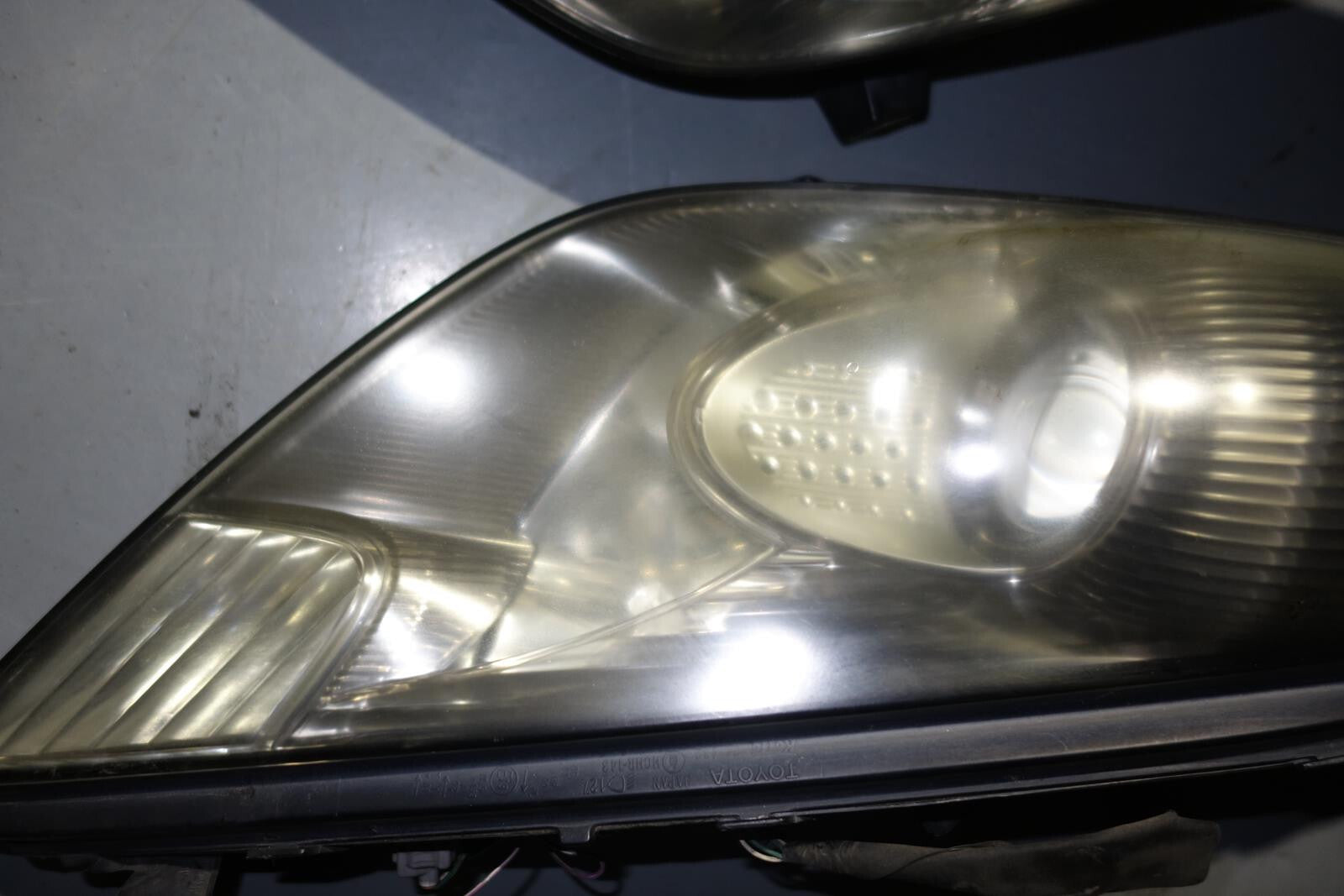 JDM Toyota Celica HID Headlights Head Lamps Left Right 2000-2005 GT GT-S GTS