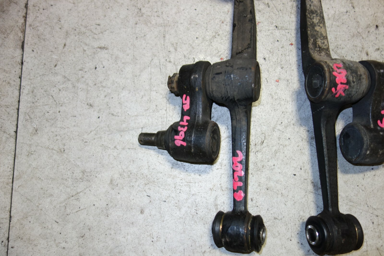 JDM Toyota Celica OEM Super Strut Front Lower Control Arms ST202 ST205 1994-1999