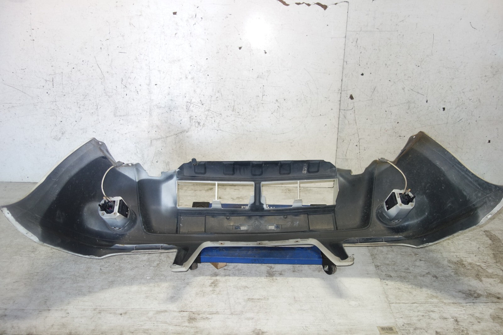 JDM Nissan X-Trail GT OEM Front Bumper Cover Fog Lights PNT30 2000-2006 #6618