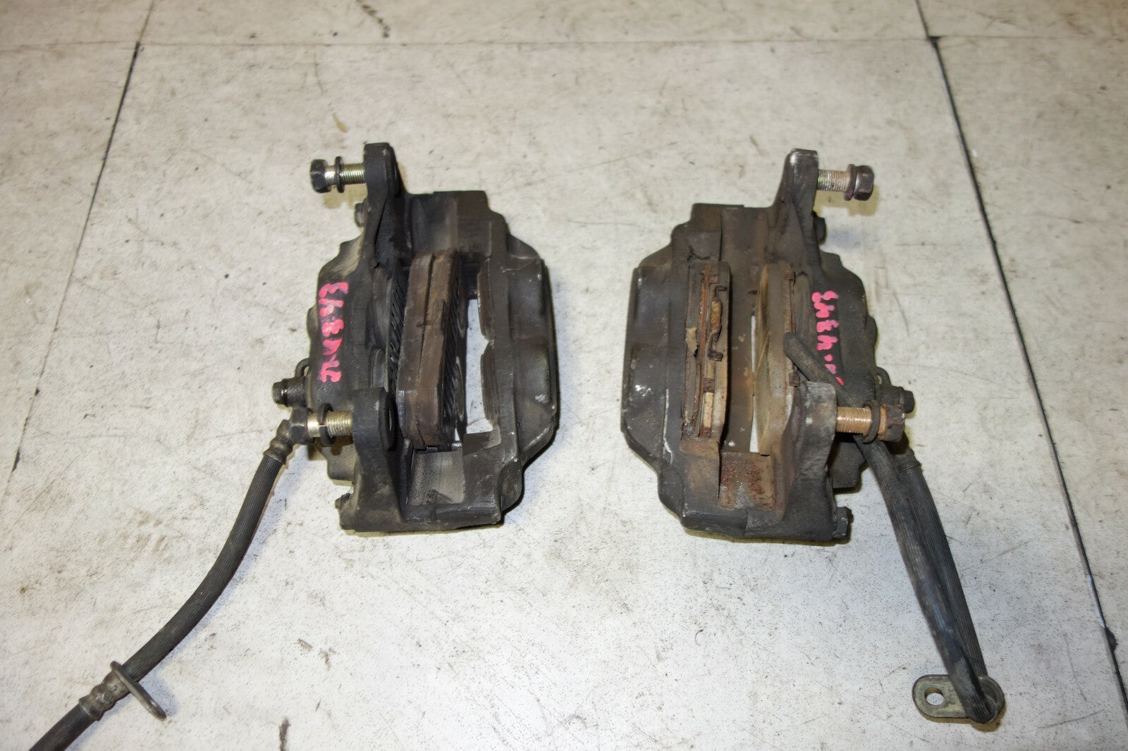 JDM Subaru Forester Legacy 4 Piston Front Brake Calipers Pair Upgrade 4 Pots