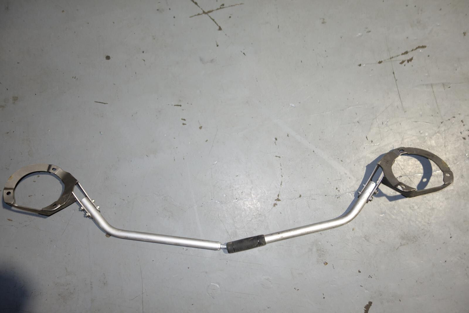 JDM Subaru Forester XT STi OEM Flexible Front Strut Bar 2009-2013 SH5 SH9
