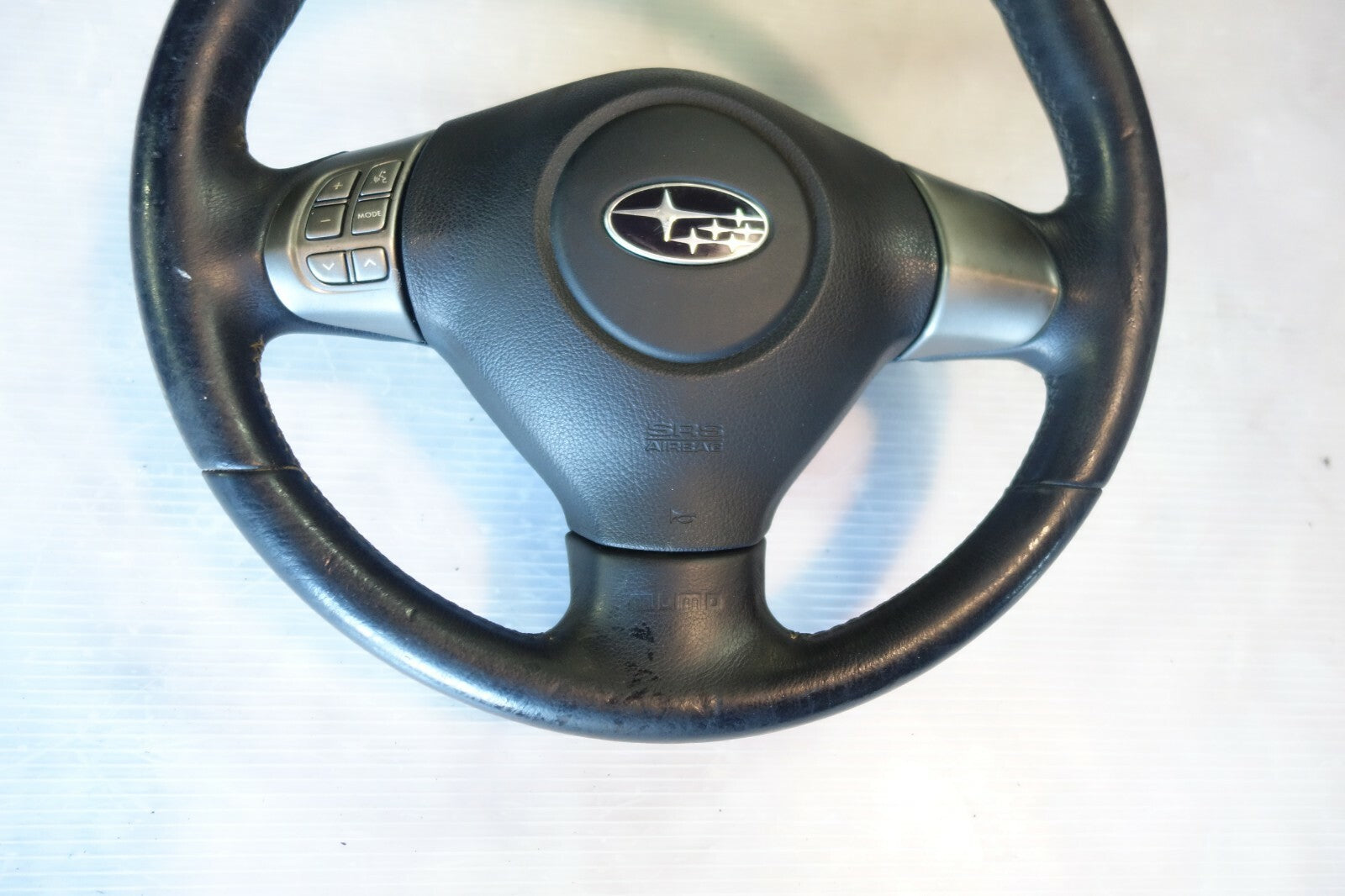 Subaru Legacy / Outback OEM Momo Steering Wheel / Hub Leather 2005-2009
