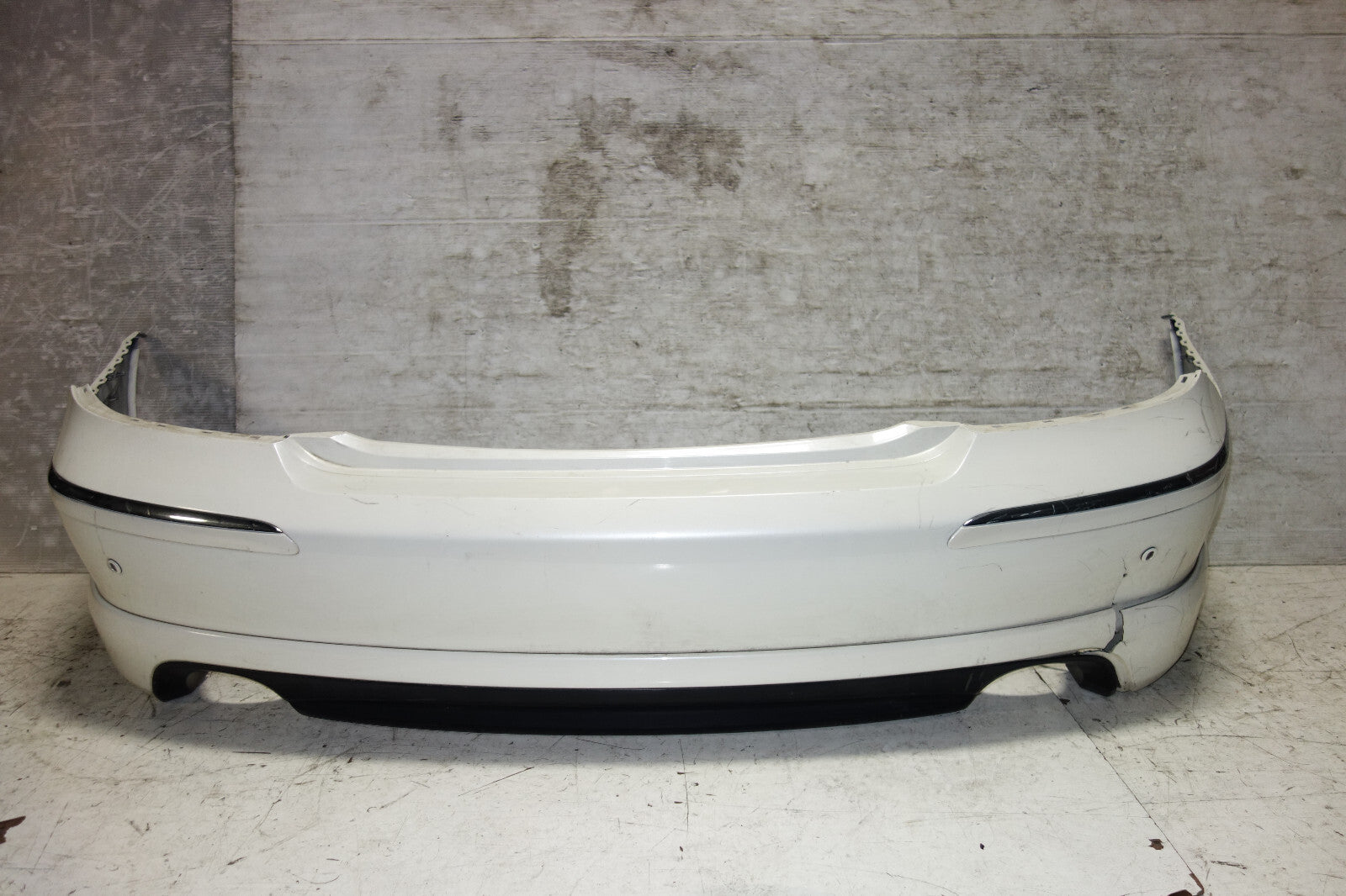 Acura RL OEM Rear Bumper Cover Modulo Lip Base Elite Sedan 4-Door 2005-2008 JDM