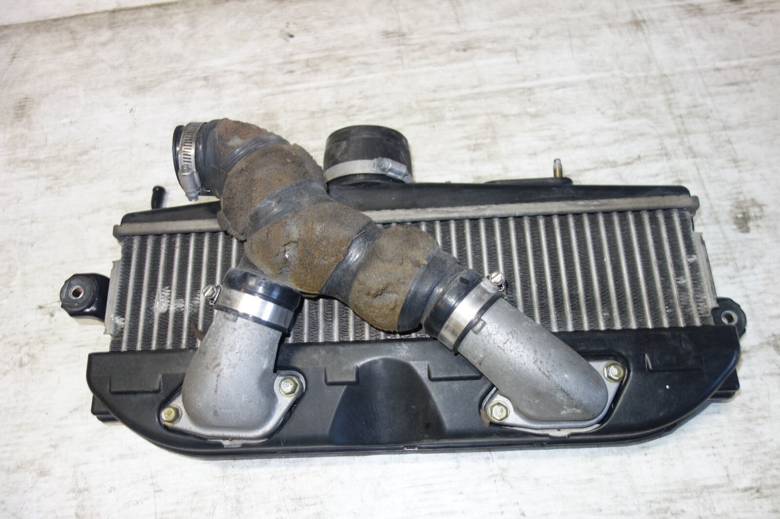 JDM 2003-2008 SUBARU FORESTER XT TOP MOUNT INTERCOOLER OEM SG5 TURBO