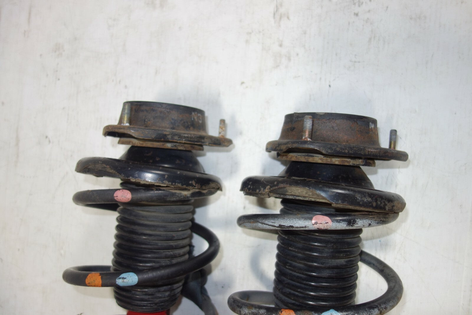 JDM Subaru WRX STi Front Shocks Left & Right 5x100 2002 2003 2004 2005 V8 V7