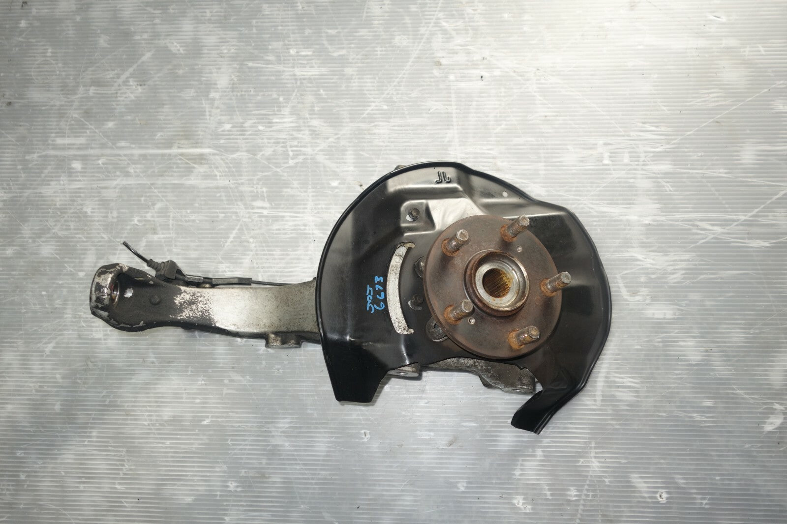 JDM 2005-2012 ACURA RL KB1 OEM FRONT LEFT WHEEL HUB BEARING SPINDLE KNUCKLE