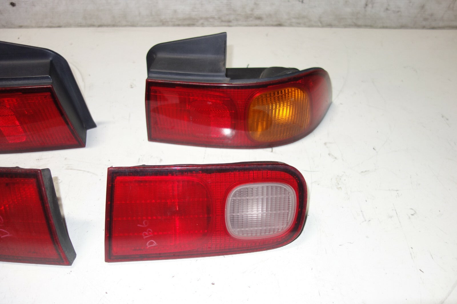 JDM Honda Acura Integra DB8 Rear Tail Lights Lamps OEM 4-door 1994-2001