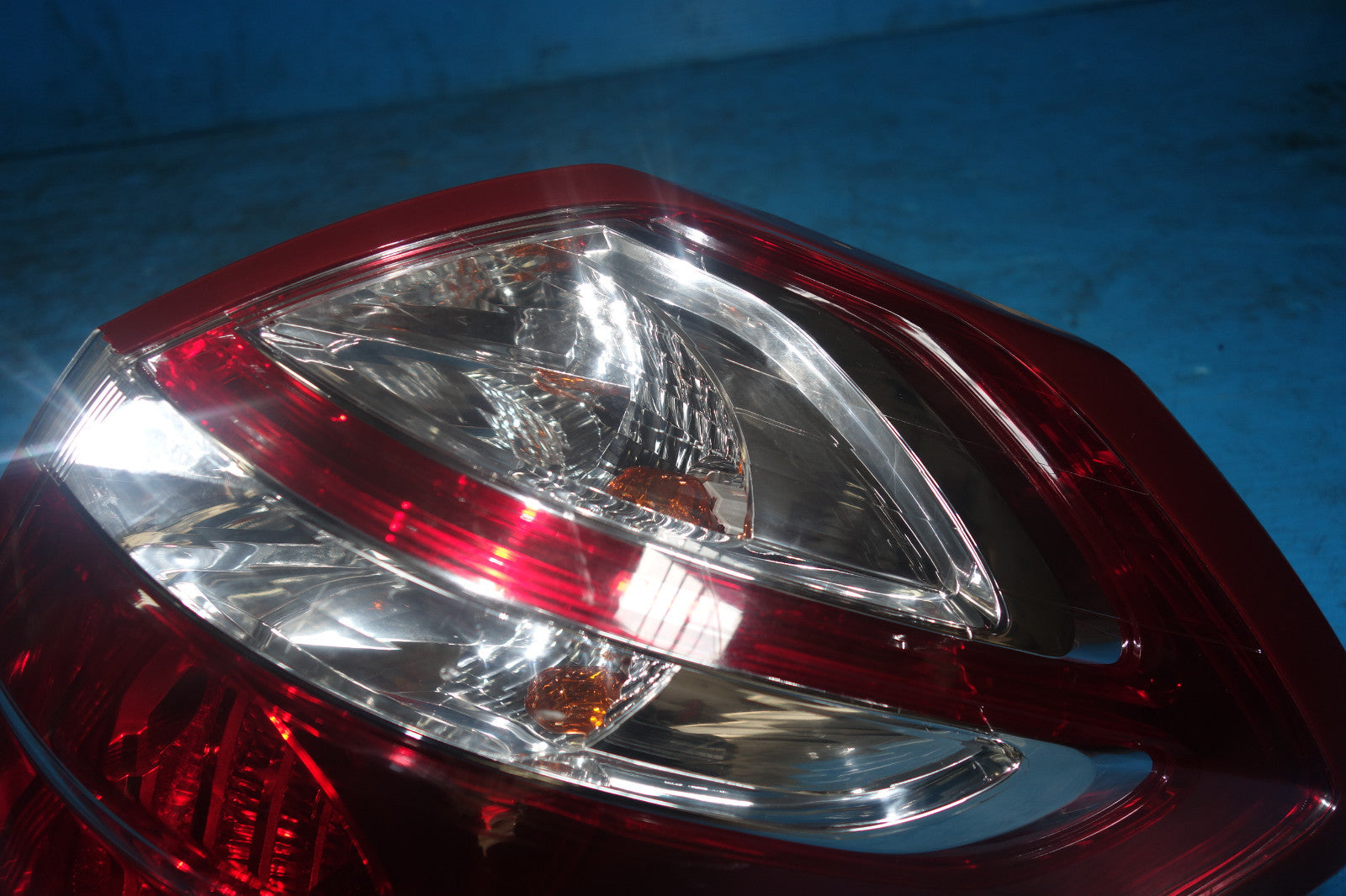JDM SUBARU LEGACY / OUTBACK OEM REAR RIGHT TAIL LIGHT RH 2005-2009 #5036