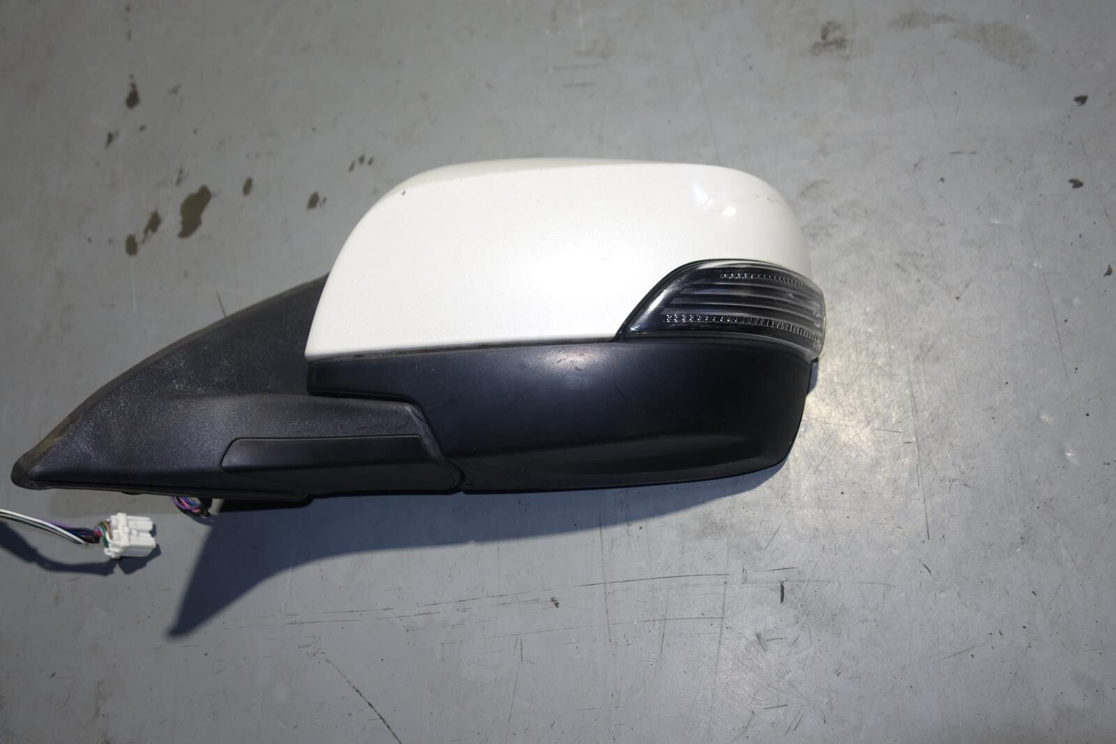 JDM Subaru Legacy Auto Folding Mirrors Indicator Light With Switch 2010-2014 BR9