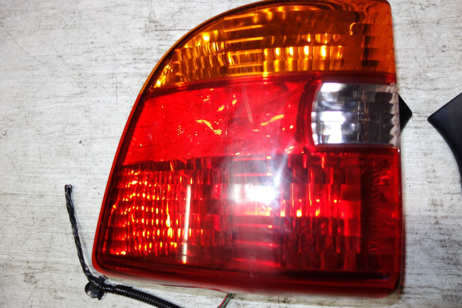 JDM TOYOTA CELICA OEM TAIL LIGHTS LH LR TAIL LAMP 2000-2001-2002-2003-2004-2005