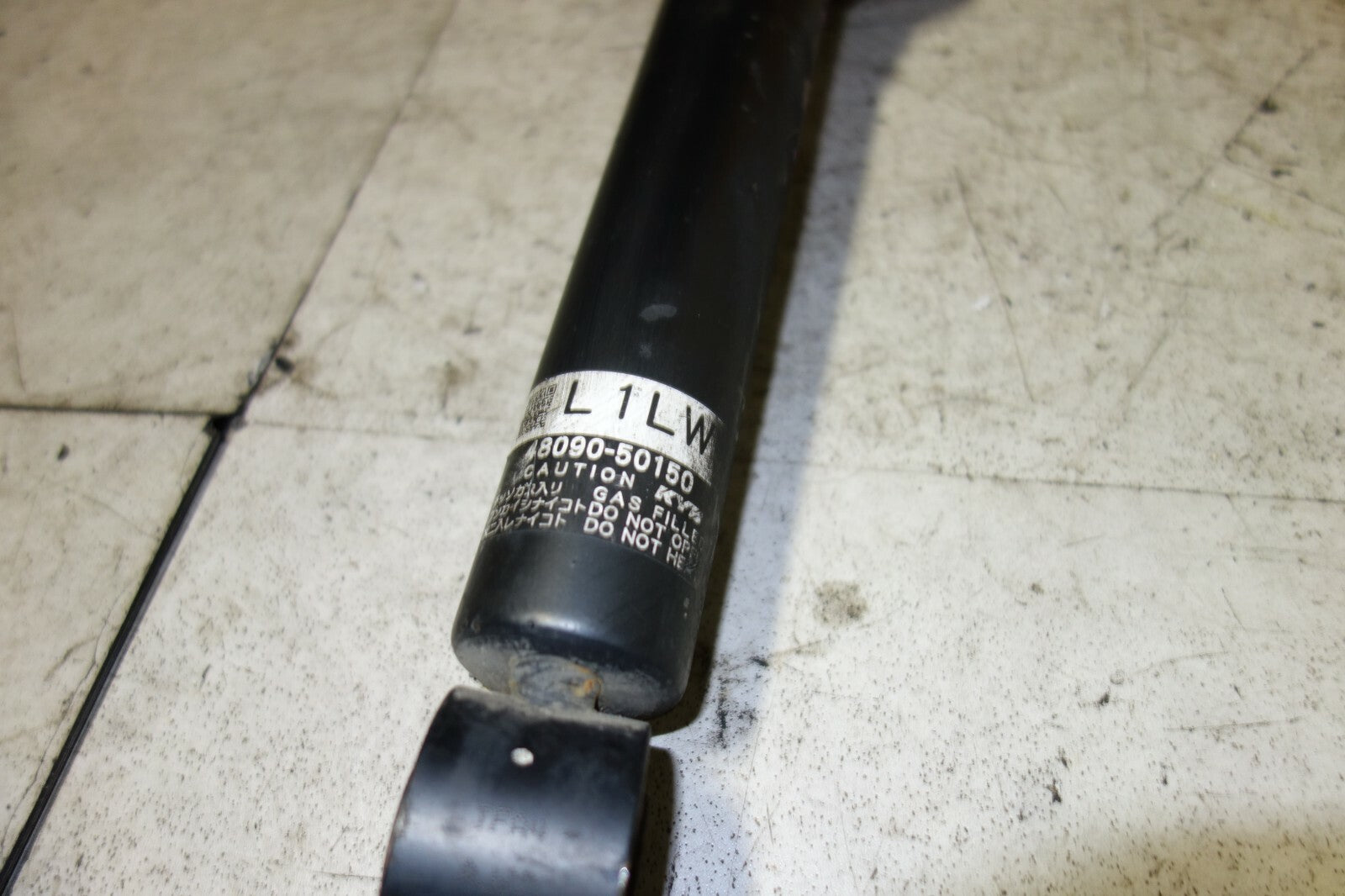 JDM LEXUS LS460 RWD Rear LH Air Shock Strut Absorber 48090-50150 2007-2012