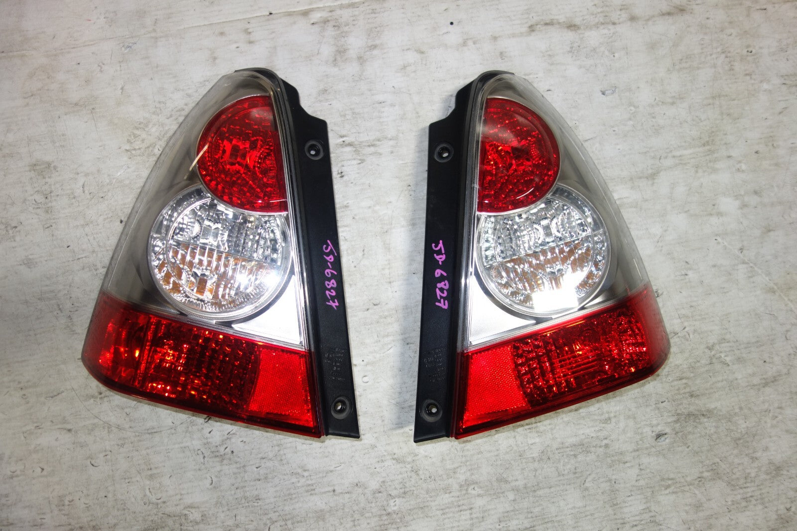 JDM Subaru Forester Tail Lights Taillamps Taillights 2006 2007 2008 Left & Right
