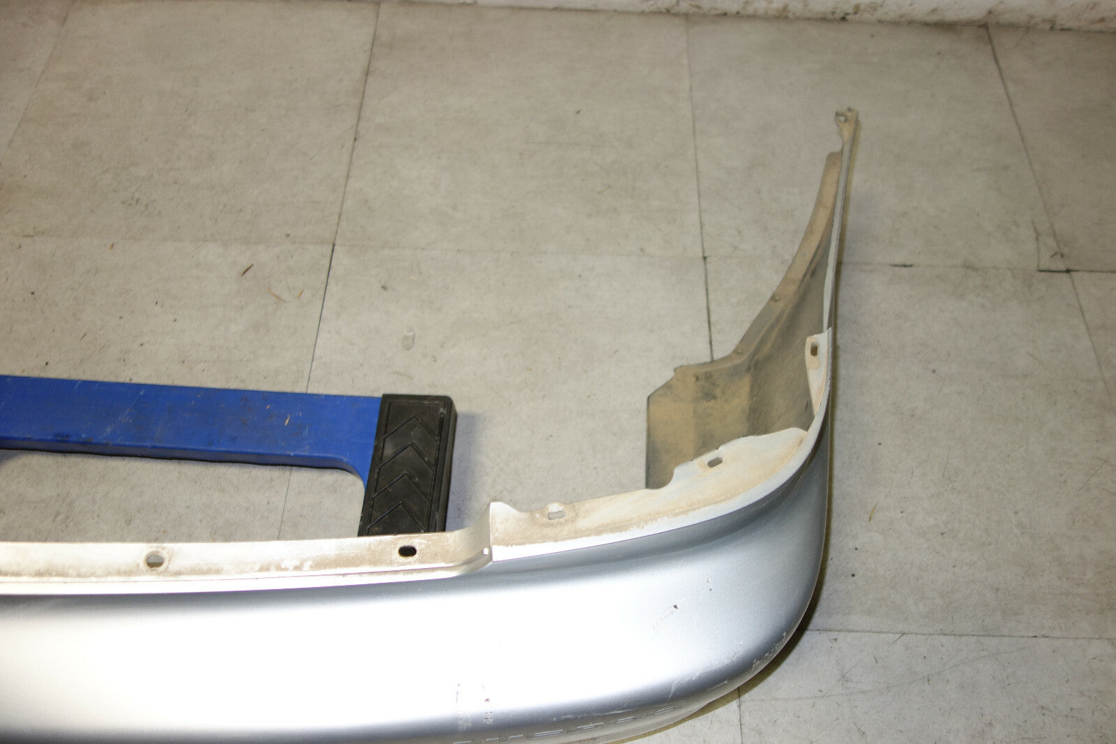 JDM 1998-2001 Spec Acura Integra Type R DB8 OEM 4-DR Rear Bumper Cover 1994-2001