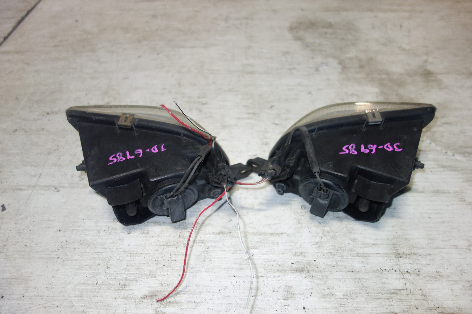 JDM Toyota Celica ST202 Front Fog Lights Fog Lamps 1994-1999 Used OEM Left Right
