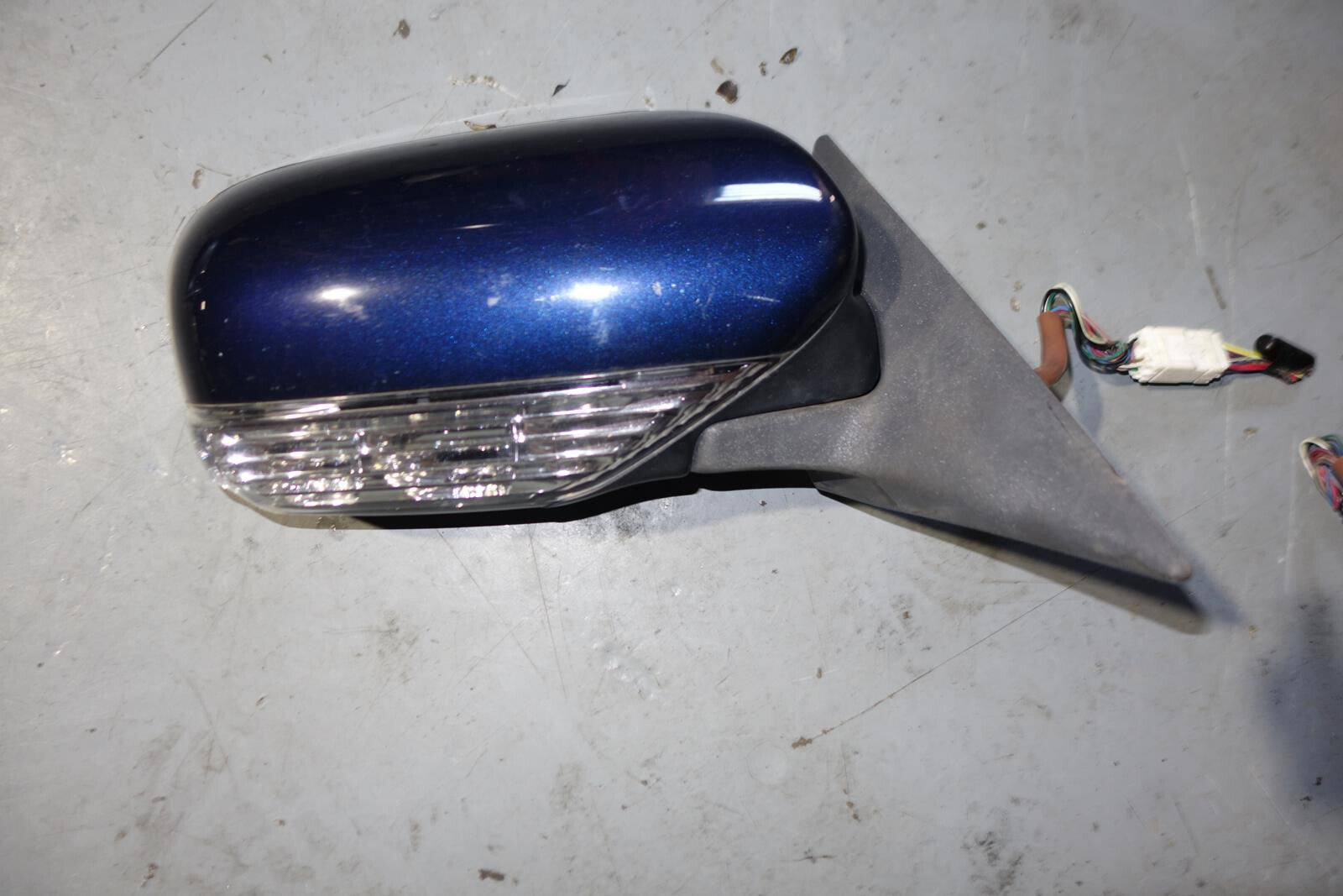 JDM Subaru Legacy Power Folding Mirrors Heated Signal Lights 2005-2009 BP BL