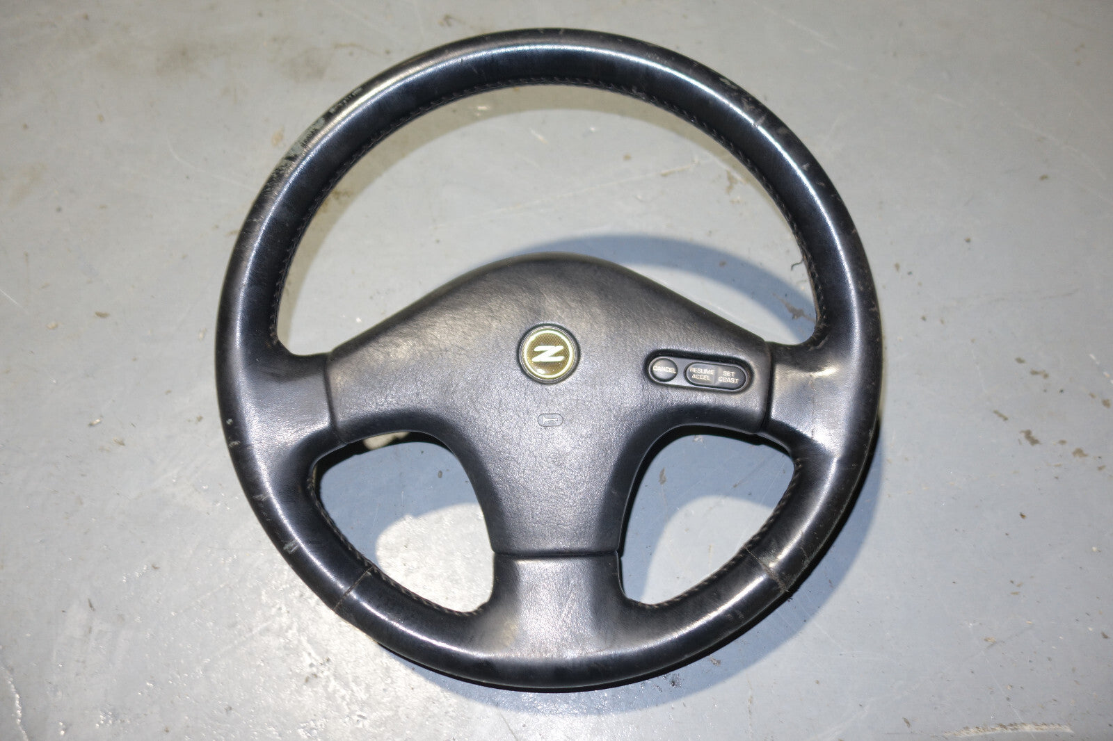 JDM Nissan 300ZX Fairlady Z OEM Steering Wheel Z32 1990-1996