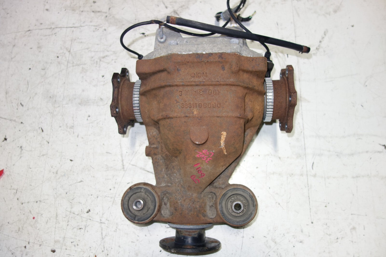 JDM Nissan 350Z Rear Differential Carrier LSD MT 6-Speed CPV35 2003-2009