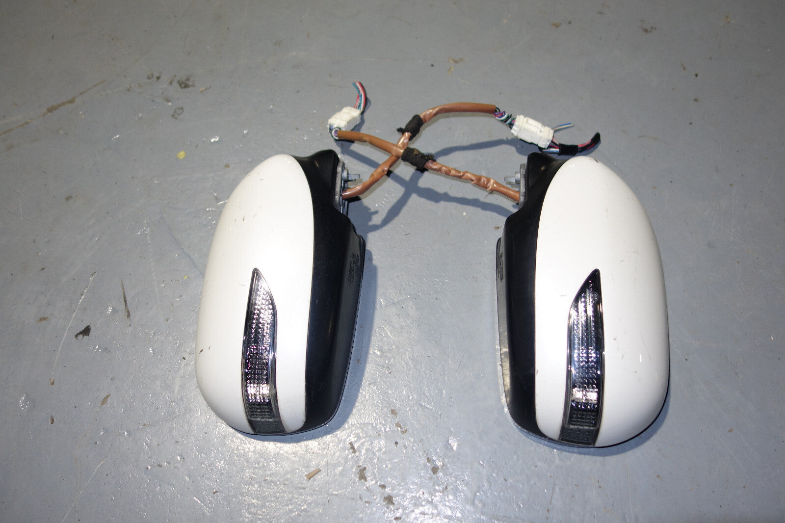 JDM Subaru Impreza WRX STi Mirrors GRB Power Folding Mirrors 2008-2014 OEM