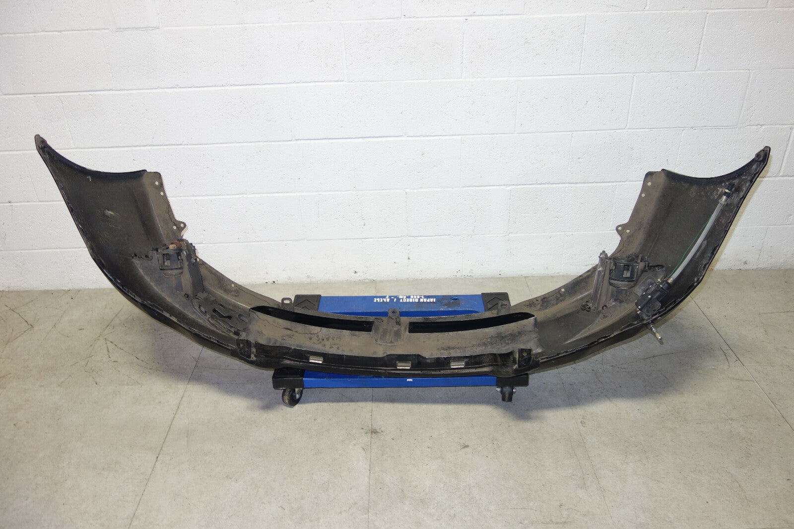 JDM Subaru Legacy Front Bumper Cover + Fog Lights + Parking Pole 2008-2009 BP9