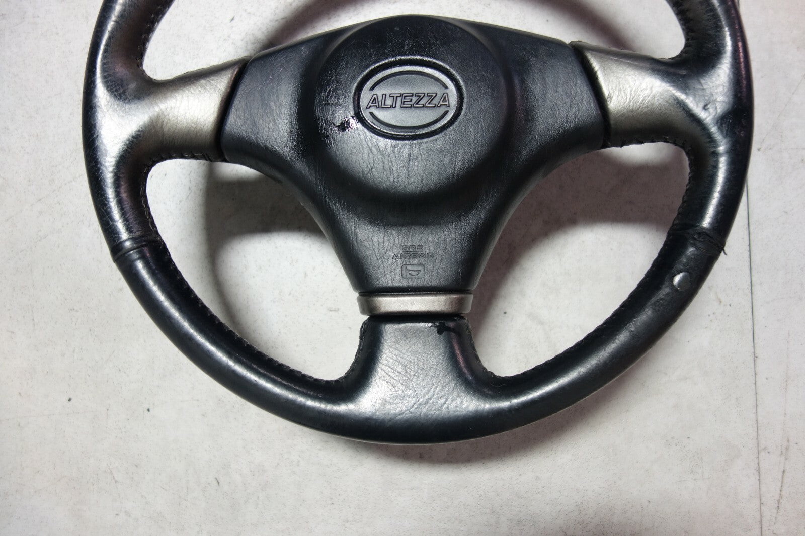 JDM Lexus IS300 Genuine Altezza Steering Wheel Rs200 Beams SXE10 2001-2005