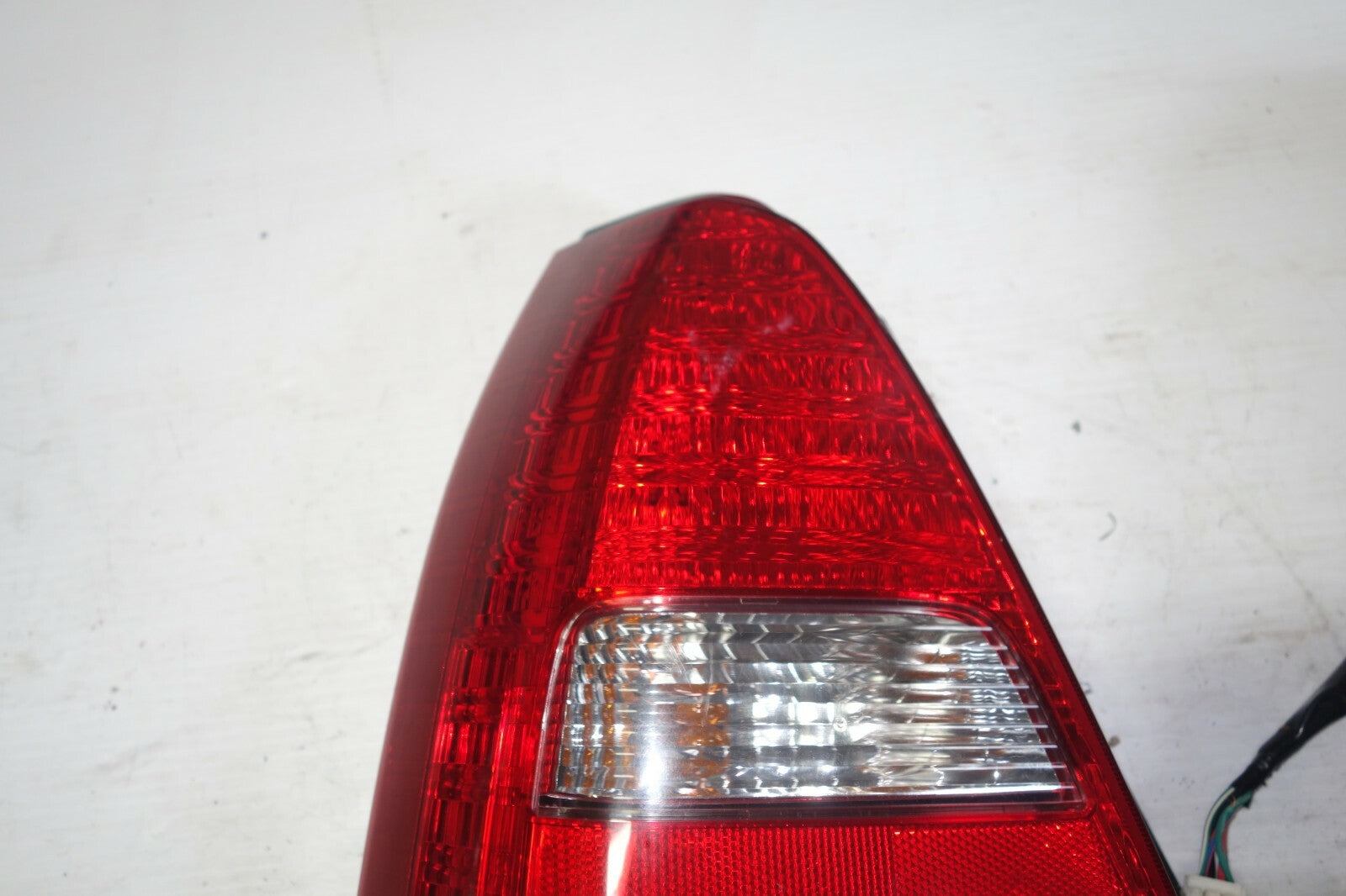 JDM 2003-2005 SUBARU FORESTER SG5 SG OEM TAIL LIGHTS LAMPS LEFT & RIGHT SIDE SET