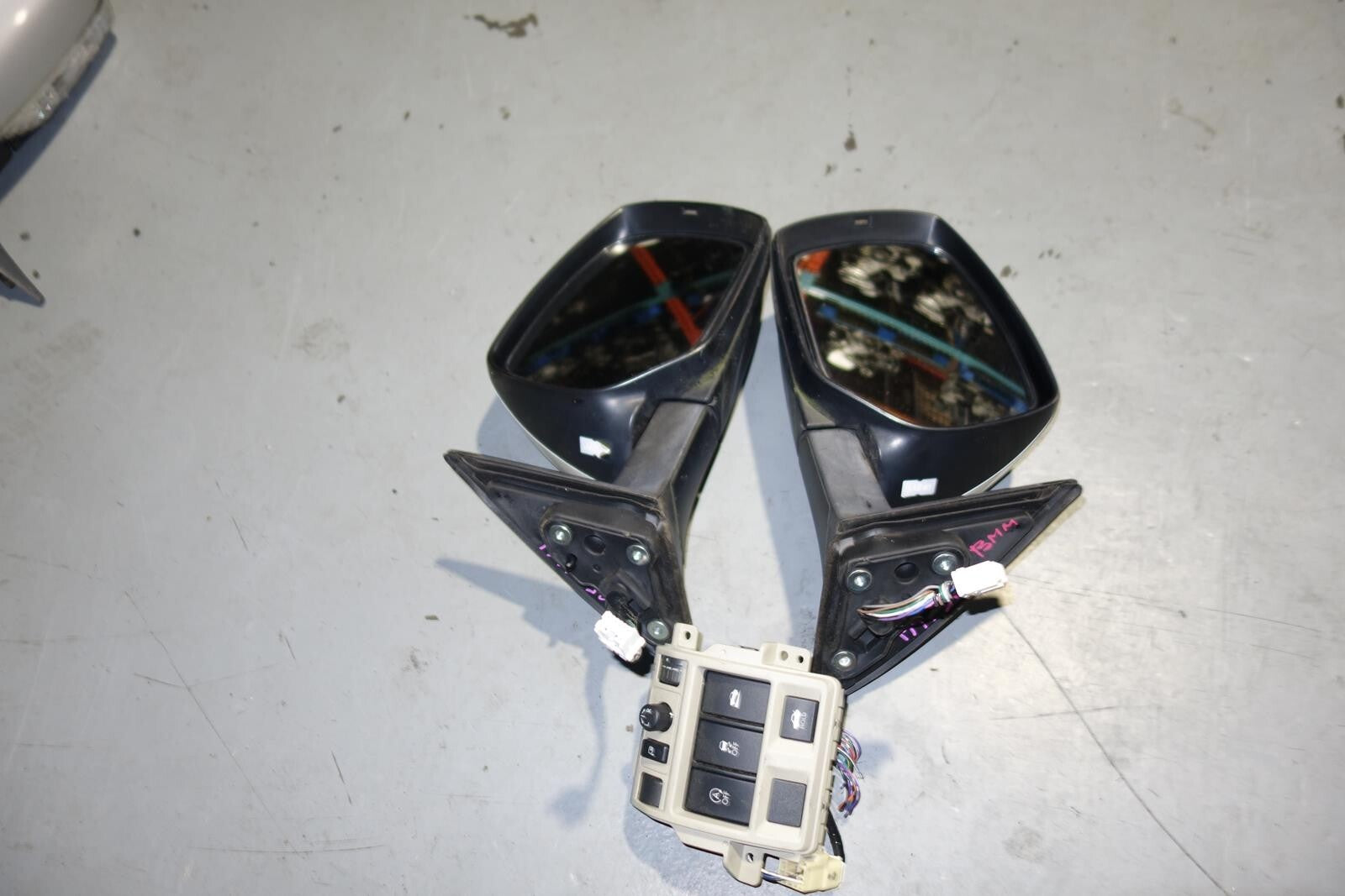 JDM Subaru Legacy Auto Folding Mirrors Indicator Light With Switch 2010-2014 BR9