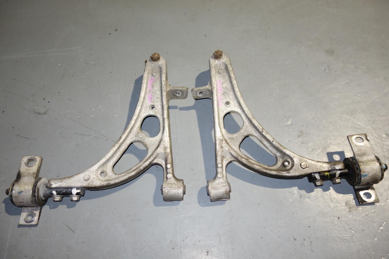 JDM Subaru Impreza WRX STi Aluminum Lower Control Arms Legacy Forester 1993-2007