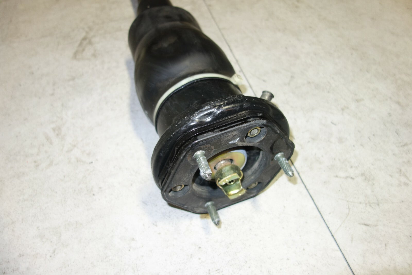 JDM Lexus LS430 Rear Right Air Shock Strut Absorber Suspension 2004 2005 2006