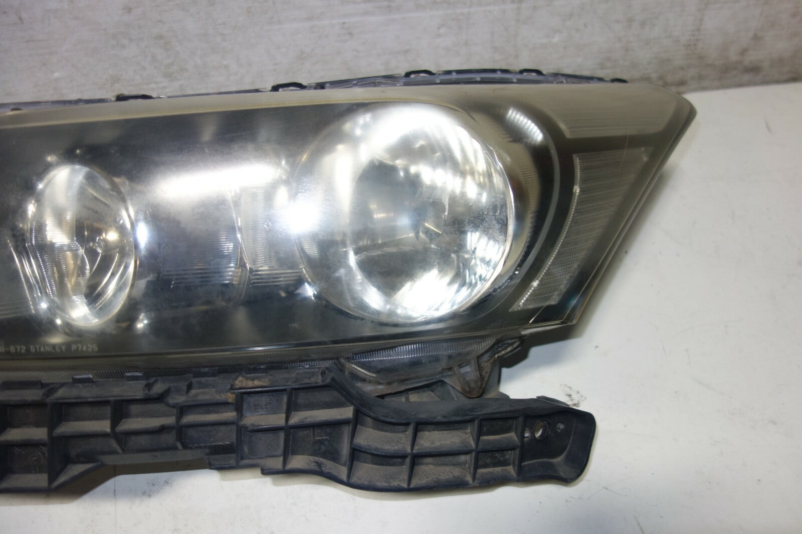 JDM 2008-2012 HONDA ACCORD INSPIRE OEM HID HEAD LIGHTS HEAD LAMPS JAPAN JD-4951