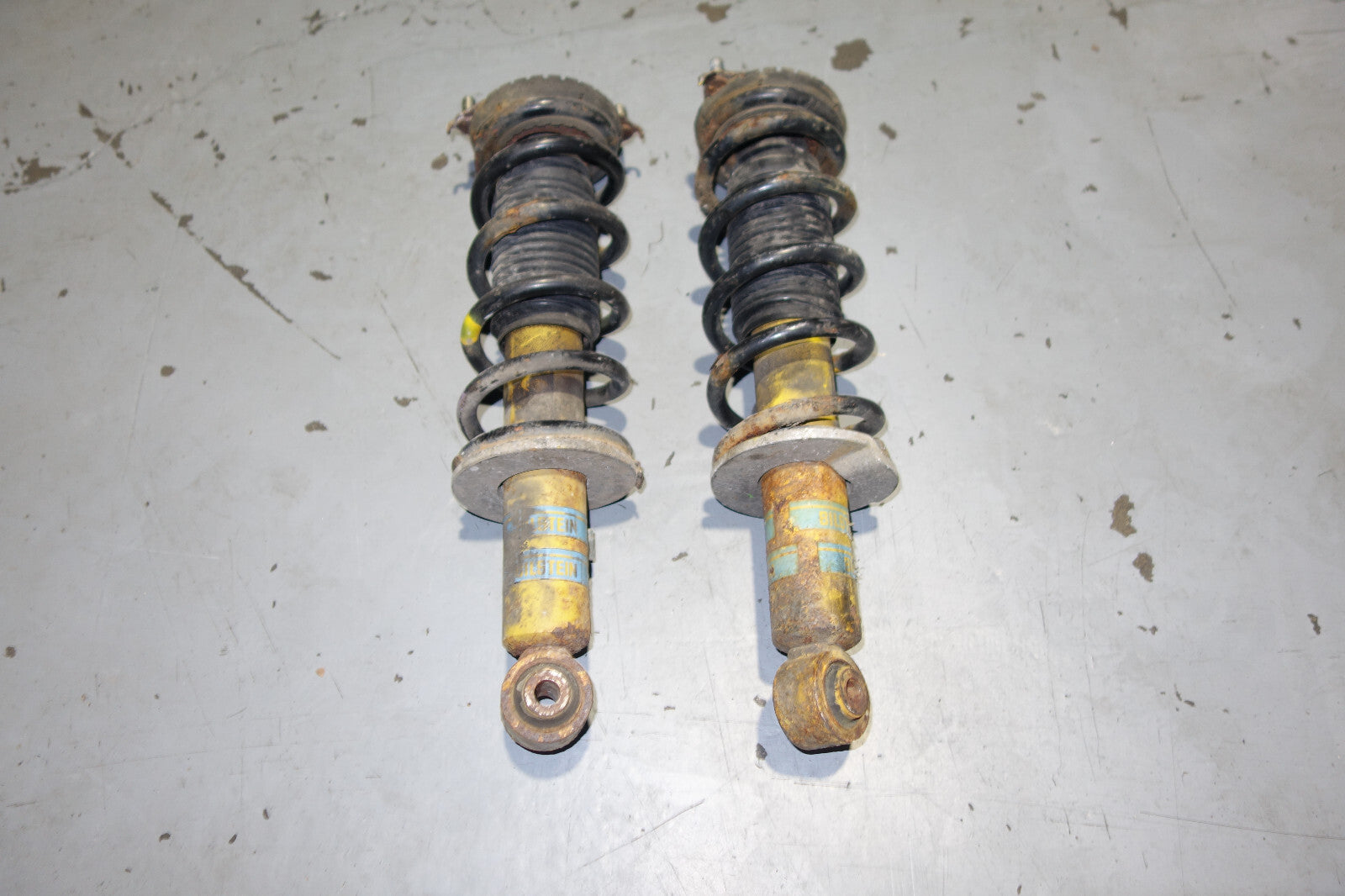 JDM Subaru Legacy Bilstein Rear Shocks Coil Springs Strut Suspension 1998-2004
