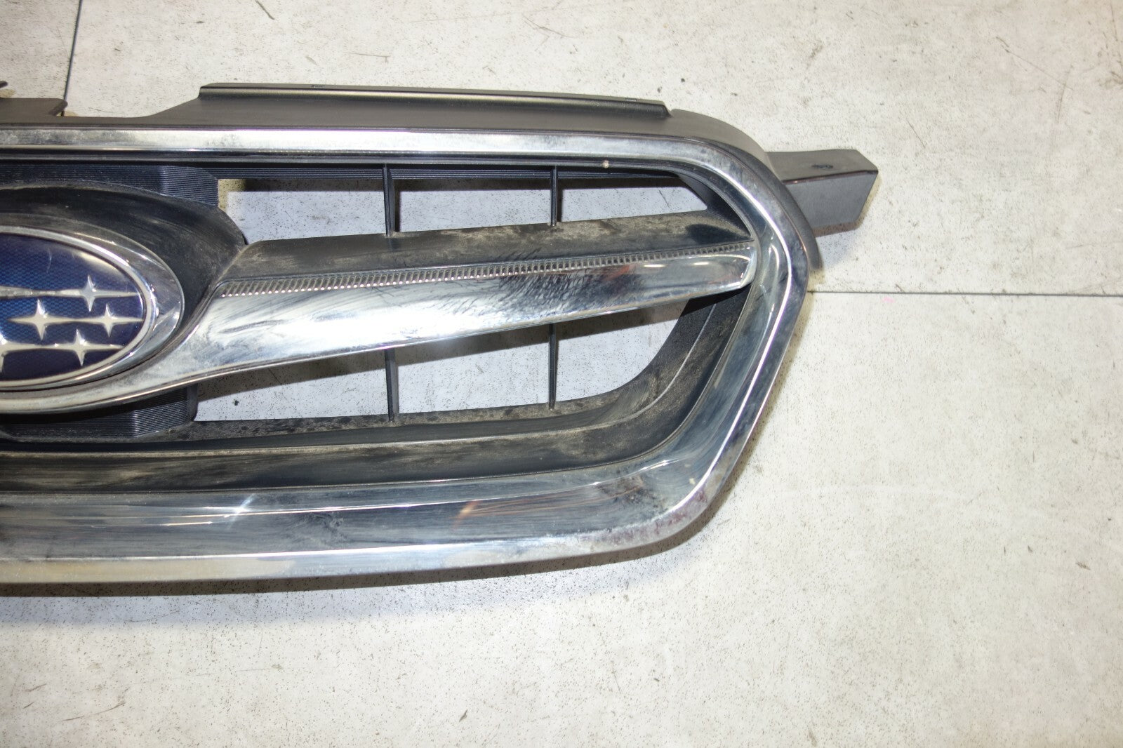 JDM 2008-2009 GENUINE SUBARU LEGACY OEM GRILLE GRILL BPE FITS:SUBARU LEGACY
